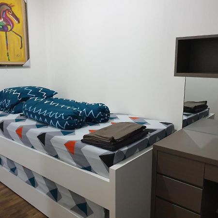 Apartemen Grand Sungkono Lagoon Venetian. Surabaya Luaran gambar