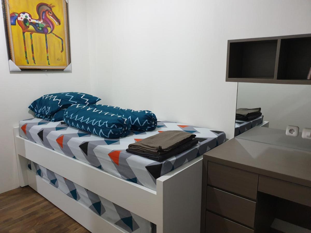 Apartemen Grand Sungkono Lagoon Venetian. Surabaya Luaran gambar